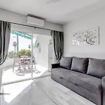 公寓 Altamira 阿德耶