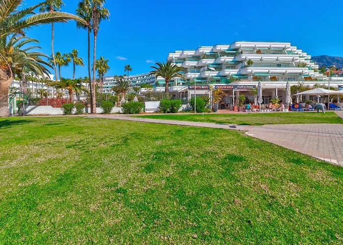 Апартаменти Altamira